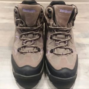 North Side Waterproof Suede hiking Walking Boots Women Size 8.5